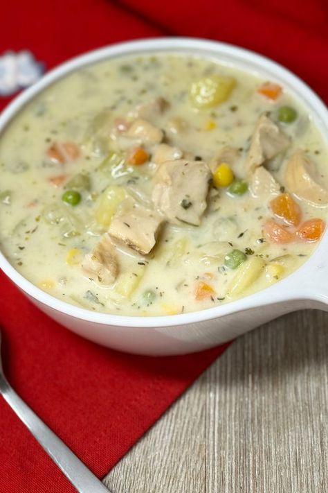 Creamy Chicken Vegetable Soup Creamy Chicken Vegetable Soup, Root Vegetable Soup, Chicken Vegetable Soup Recipes, Chicken Vegetable Soup, Chicken Wild Rice Soup, Vegetable Soup With Chicken, Creamy Chicken Soup, Chicken Vegetable, Chicken And Wild Rice