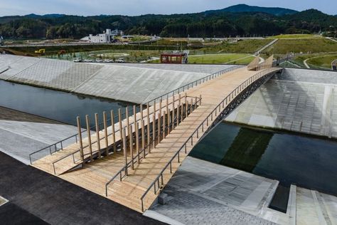 Bridges Architecture, Arched Bridge, Viewing Platform, Bridge Structure, Wooden Columns, Steel Trusses, Pedestrian Walkway, Torii Gate, Kengo Kuma