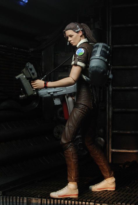 Aliens Series 6 Amanda Ripley Jumpsuit Alien Types, Ripley Aesthetic, Amanda Ripley, Space Horror, Aliens Colonial Marines, Colonial Marines, Alien Isolation, Aliens Movie, Alien Vs Predator