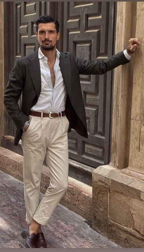 White Shirt Cream Pants Men, Casual Cocktail Attire Men, Khaki Blazer Outfit Mens, Cocktail Outfit Men’s, Florence Italy Outfits, European Mens Fashion, Nautical Inspired Outfit, Men Dressing, Cocktail Attire Men