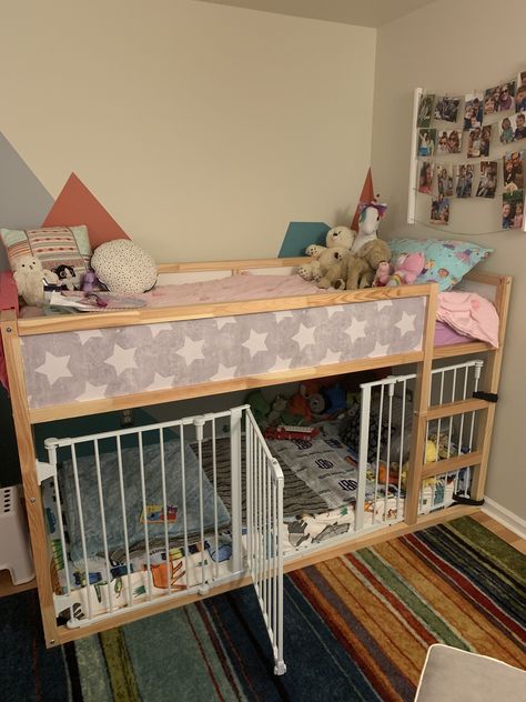 Giant toddler crib bottom bunk — We created this giant crib on the bottom bunk of a Kura bunk bed to contain our 2-year-old who thought the transition from crib to bed meant PaRtY TiMe!!! Our daughter calls it Baby Jail. Our son loves it. And we are grateful to not wake up to a destroyed room and marker all over the wall. Everyone wins! Ikea Kura Bed Hack, Ikea Toddler Room, Baby Zimmer Ikea, Baby Bunk Beds, Bunk Bed Crib, Kura Bed Hack, Toddler And Baby Room, Toddler Bunk Beds, Kids Rooms Shared