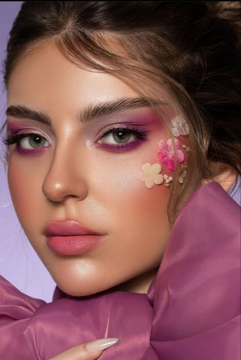 Makeup With Flowers, Floral Eye Makeup, Floral Makeup Looks, Flower Inspired Makeup, High Fashion Makeup Editorial, Makeup Looks Editorial, Bohemian Makeup, Makeup Mood Board, Disco Makeup