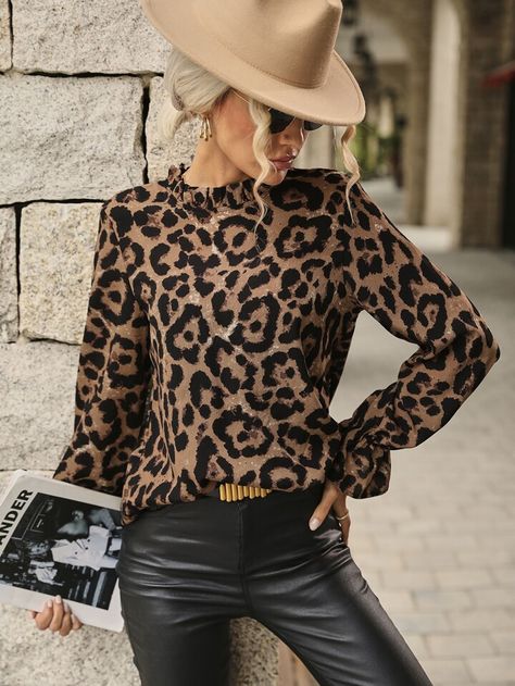 Mock Neck Blouse, Leopard Print Shirt, Stil Elegant, Leopard Print Top, Leopard Print Blouse, Print Shirt, Printed Blouse, Print Tops, Shirt Sleeves