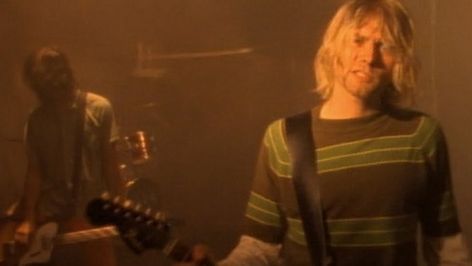 Kurt Cobain’s ‘Smells LIke Teen Spirit’ Guitar Is Up For Auction https://musicfeeds.com.au/news/kurt-cobains-smells-like-teen-spirit-guitar-is-up-for-auction/ #iLoveMusic #imixedtape Female Movie Stars, The Carpenters, Frances Bean Cobain, Fender Mustang, Karen Carpenter, Buddy Guy, Smokey Robinson, Kris Kristofferson, Mark Knopfler