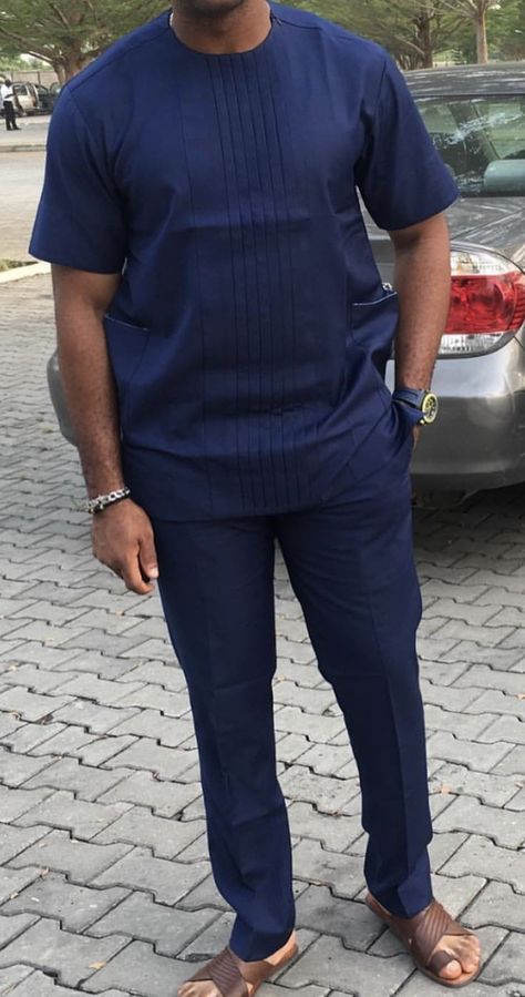 Simple men style Senator Styles For Men, Ankara Shirt, Blue Range, Latest African Wear For Men, Mens Traditional Wear, Senator Styles, Ankara Trousers, African Kaftan, Men Kaftan