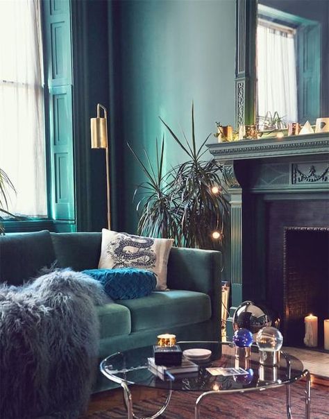 Turquoise Room, Interior Design Advice, Trendy Living Rooms, Living Room Green, Style At Home, Home Design Decor, A Living Room, Apartment Living Room, New Wall