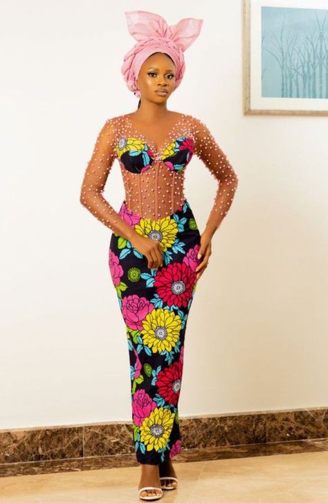 In this tutorial, you will learn how to make an inbuilt corset with yoke, basque waistline, ready-made bra cup, modesty panel and loops. Corset Ankara Gown, Ankara Corset Dress, Ankara Long Gown Styles For Ladies, Ankara Corset, Ankara Styles For Ladies, Long Gown Styles, Kente Fashion, Simpson Art, Short Gown Dress