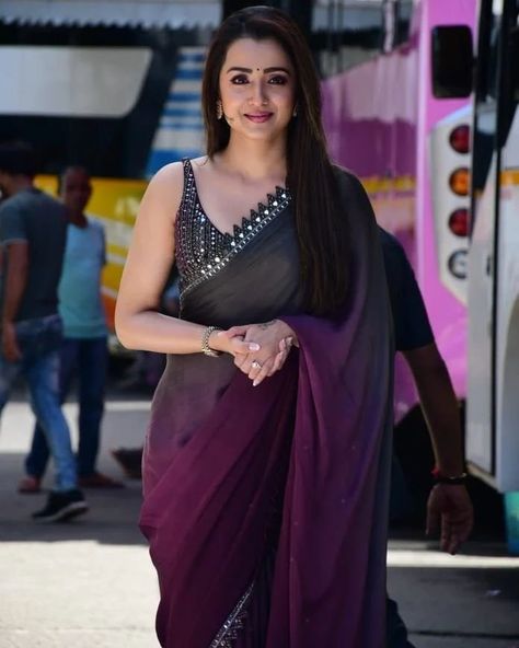 trisha krishnan in wine ombre saree by sawan gandhi for kapil sharma 1 Trisha Saree Look, Wine Saree Look, Trisha Krishnan Saree, Trisha In Saree, Half Saree Designs Simple, Taekook Pictures, Trisha Saree, Sawan Gandhi, Sarees Ideas