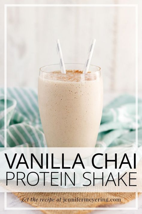 Recipes With Vanilla Protein Powder, Chai Protein Shake, Vanilla Protein Shake Recipes, Protein Drink Recipes, Yummy Protein Shakes, Vanilla Protein Shakes, Protein Shake Smoothie, Shakes And Smoothies, Protein Smoothie Recipes