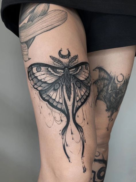 Knee Calf Tattoo, Butterfly Tattoo On The Leg, Bat Design Tattoo, Gothic Woman Tattoo Design, Large Moth Back Tattoo, Legs Patchwork Tattoo, Emo Leg Tattoos, Badass Leg Tattoos For Women, Moth Knee Tattoos Women