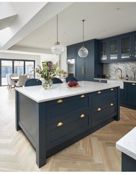 Navy Kitchen Cabinets, Blue Shaker Kitchen, Modern Shaker Kitchen, Dark Blue Kitchens, Kitchen Renovation Inspiration, Shaker Kitchens, Light Floors, Open Plan Kitchen Dining Living, Open Plan Kitchen Living