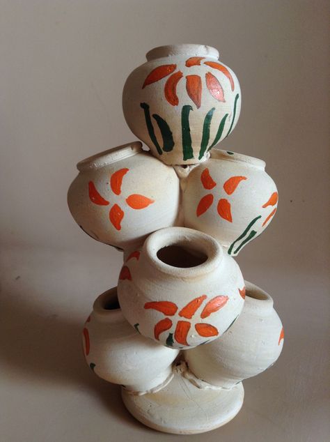 Matka Craft Ideas, Flower Pots Ideas, Earthen Pots, Pots Ideas, Diwali Decoration Items, Garden Art Ideas, Painted Pots Diy, Diy Diwali Decorations, Diwali Craft