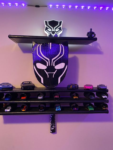 Black Panther HotWheels Black Panther Room For Boys, Black Panther Bedroom Ideas, Black Panther Room, Black Panther Bedroom, Marvel Black Panther, Apartment Decor Inspiration, Black Panther Marvel, Boys Bedrooms, Boys Room Decor