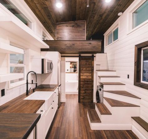 10-Foot Wide Tiny House with Amazing Bathroom by California Tiny House Wide Tiny House, Dollar Store Organization, Mini Studio, Garage Studio, Tiny House Builders, Small Tiny House, Tiny House Interior Design, Airbnb Promotion, Tiny House Loft