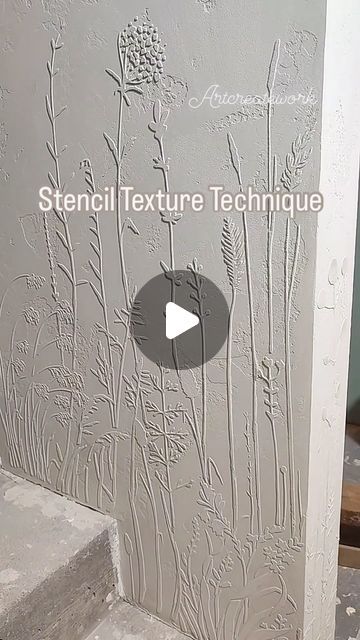 Teresa Bratcher on Instagram: "Great idea for adding textured design to walls. Use premixed joint compound, also called “mud” with a stencil.   #texturedwall  #HomeDecor #InteriorDesign #HomeInspiration #Decorating #HomeStyling #InteriorDecor #DesignInspiration #HomeInteriors #DecorGoals #HouseBeautiful #CozyHome #HomeSweetHome #DecoratingIdeas" Stenciling With Drywall Mud, Wall Texture Stencil, Drywall Mud Wall Art, Wall Texturing Ideas, Drywall Stencil Wall Textures, Stencil Textured Walls, Plaster Stencil Wall, Drywall Mud Art, Texture Wall Design