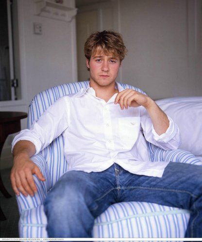 Ben McKenzie - Ben McKenzie Photo (595636) - Fanpop Benjamin Mckenzie, Oc California, Ben Mckenzie, The Oc, Hot Actors, Man Crush, Serie Tv, Girls Trip, Celebrity Crush