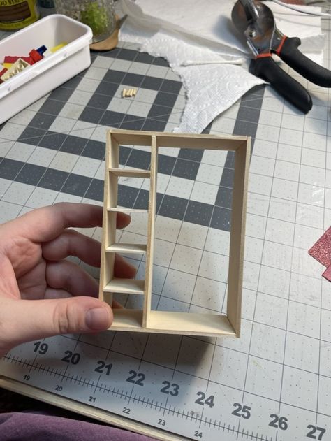 Dollhouse Wardrobe Tutorial — Martin Goes Mini How To Make Doll Furniture Diy, Diy Mini Furniture Miniature Tutorials, Build Dollhouse Furniture, How To Build Dollhouse Furniture, Building Dollhouse Furniture, Miniature Closet Diy, Handmade Doll House Ideas, Dollhouse 1:12 Diy, How To Make Doll Furniture