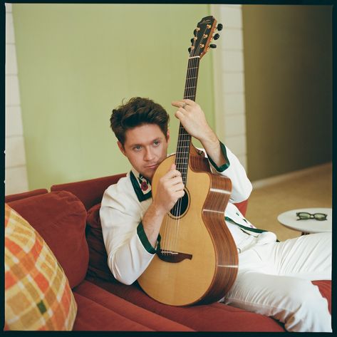 Niall Horan Photoshoot, Niall Horan Baby, Pizza Guy, Teenage Love, Hello Lover, One Of The Guys, Irish Princess, Irish Boys, V Magazine