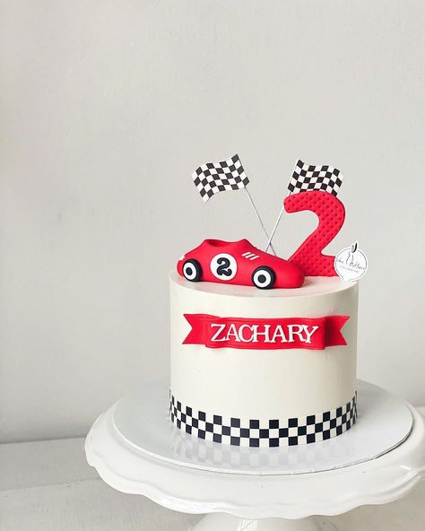 Searching for cute boy's birthday party ideas or second birthday themes? This Two Fast birthday party idea is full of cute decorations, invitations, balloons, cake, cookies and so much more! Two Fast Two Curious Birthday, Two Fast Two Curious, 2nd Birthday Cake Boy, Two Fast Birthday Party, Cars Theme Cake, Second Birthday Cakes, Two Fast Birthday, Race Car Cakes, Birthday 21