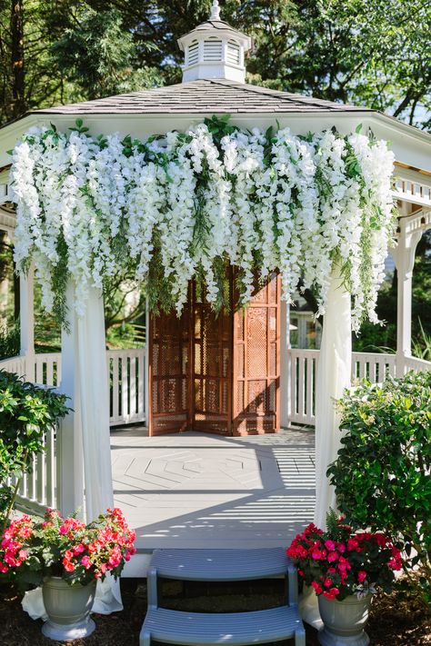 Stone Gazebo Wedding, Wisteria Gazebo Wedding, Rustic Wedding Gazebo, Wisteria Pergola Wedding, Wooden Gazebo Wedding, Decorating Gazebo For Wedding, Gazebo Flower Decorations, Gazebo Wedding Decorations Simple, Gazebo Floral Wedding