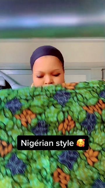 Fashion and Style Africa on Instagram: "#ankarastyles_1 #tutorials" Doek Styles, Hair Scarf Tutorial, Head Scarf Tutorial, African Head Scarf, African Head Dress, Headwrap Hairstyles, Turban Tutorial, African Hair Wrap, Headwrap Tutorial