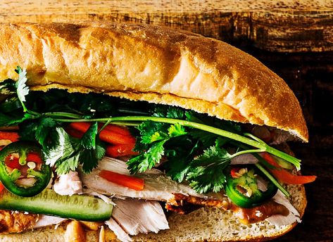 Chicken Bahn Mi, Railroad Wife, Honey Mustard Recipes, 2023 Food, Bahn Mi, Great Chicken Recipes, Asian Inspired Recipes, Chicken Main Dishes, Asian Foods