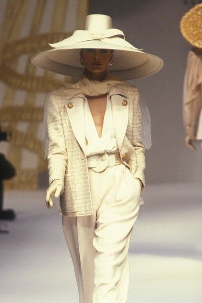 Belgian Fashion, 1980’s Fashion, 90s Runway Fashion, Couture Hats, Runway Fashion Couture, 1990s Fashion, French Fashion Designers, Sanya, Pierre Balmain