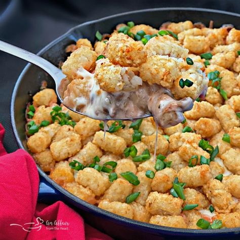 Hamburger Tater Tot Casserole, Minnesota Hot Dish, Tater Tot Hotdish, Salat Wraps, Hotdish Recipes, Tater Tot Casserole Recipes, Ground Beef Casserole Recipes, Tot Casserole, Tater Tot Casserole