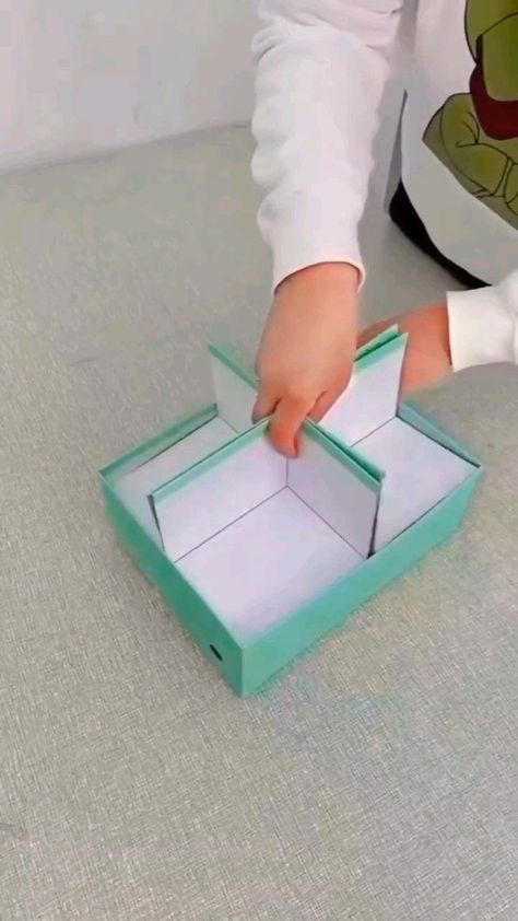 Diy Box Dividers, Organiser Box Diy, Diy Organization Boxes, Storage Box Decoration Ideas, Diy Tea Box Storage Ideas, Tissue Box Diy Ideas, Homemade Christmas Gifts For Moms, Recycled Organizers, Diy Storage Boxes Cardboard