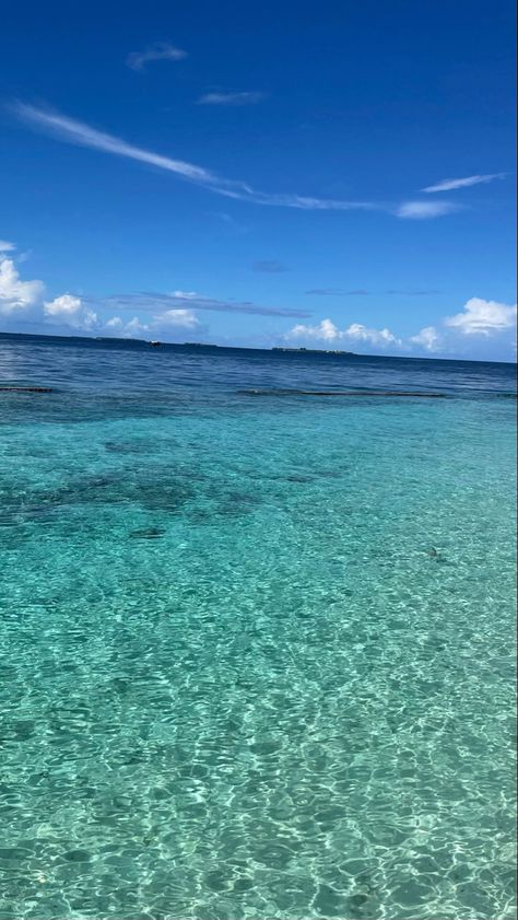 Beach Clear Water, Clear Beaches, Beach Inspo, Beautiful Water, Europe Trip, Sunny Beach, Baddie Hairstyles, Beach Time, Island Life