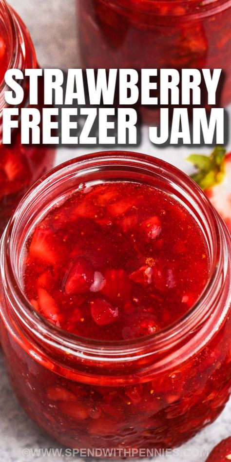 Strawberry Jelly Recipe Freezer Jam, Easy Strawberry Freezer Jam Recipe, Strawberry Freezer Jam Recipe With Certo, Freezer Jelly Strawberry, Freezer Jam Strawberry Low Sugar, Easy Strawberry Preserves, Homemade Freezer Jam, Easy Freezer Jam Strawberries, How To Make Freezer Jam