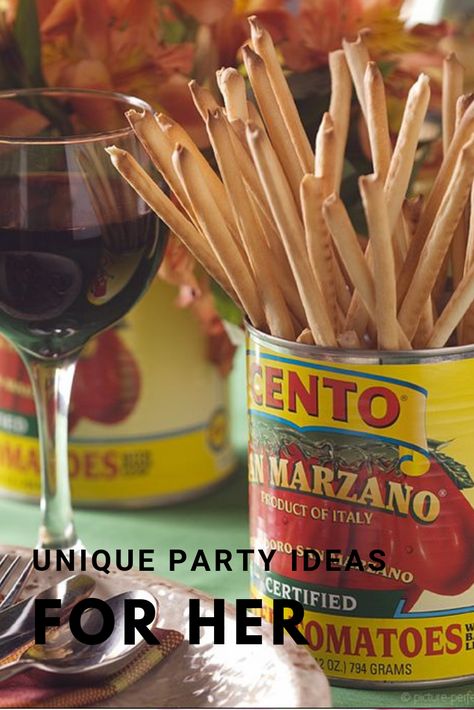 Italian Party Decorations, Italian Dinner Party Decorations, Bistro Decor, Italy Party, Italian Themed Parties, Italian Buffet, Italian Bistro, Italian Dinner Party, Italian Night