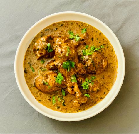 Chicken Mughlai Recipe, Chicken Mughlai, Mughlai Chicken, Whole Spices, Indian Chicken Recipes, Indian Chicken, Chicken Masala, Chicken Recipe, Click The Link