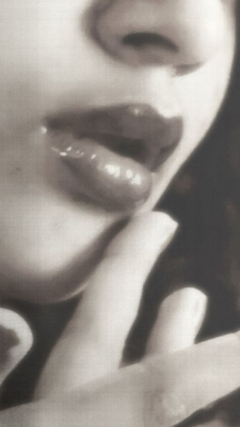 #lips #aesthetic #vintage #blackandwhite #her #lipgloss Lips Aesthetic Black And White, Lips Aesthetic Grunge, Lips Aesthetic, Woman Lips, Etta James, Sweet Lips, Vintage Lady, Aesthetic Grunge, Aesthetic Vintage