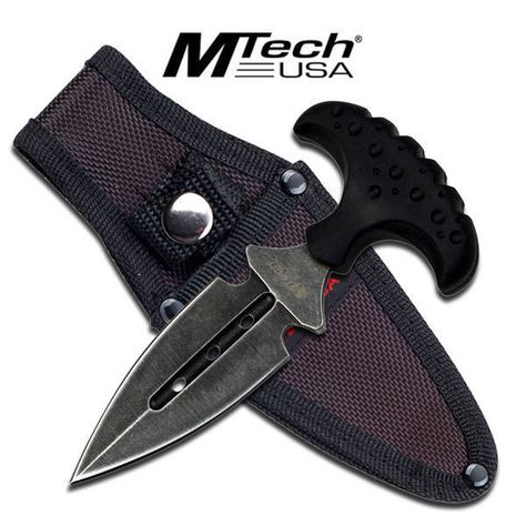 Beautiful and functional mini push dagger knife that has a great look and feel. This modern version has a beautiful finish and unlike most others, boasts a 5mm thick blade. Push daggers have been around for ages throughout history. Trench Knife, Push Dagger, Small Knife, Karambit Knife, Dagger Knife, Knife Sharpening, Fixed Blade Knife, Knife Making, Tactical Gear