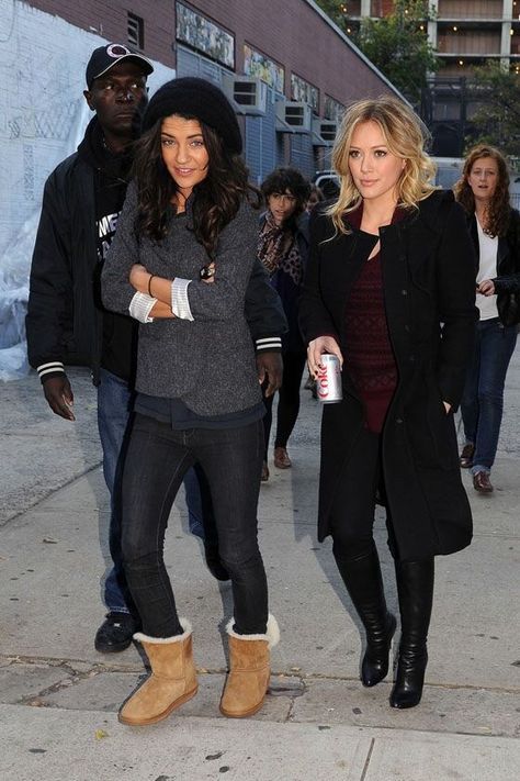 Celebrity's heart UGGs!  #UGGs #Boots #shoedipity #fashion ugg Cyber Monday View More: www.yi5.org Bailey Bow Uggs Outfit, Ugg Boots With Bows, Ugg Bailey Boots, Jessica Szohr, Ugg Snow Boots, Uggs Boots, Ugg Boots Cheap, Bailey Bow Uggs, Uggs Outfit