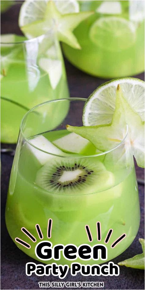 Green Punch Recipe, Green Alcoholic Drinks, Green Punch Recipes, Party Punch Alcohol, Fruit Punch Recipe, Green Punch, Alcoholic Punch Recipes, Baby Shower Punch, Alcoholic Punch