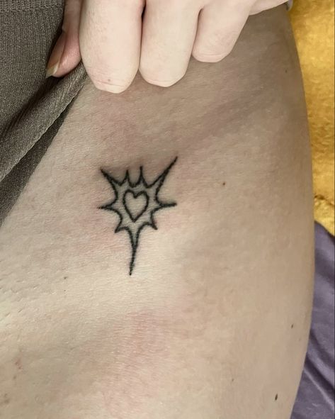 handpoke tattoo by beginner tattoo artist (me) Stick And Poke Grunge Tattoo, Patchwork Tattoo Stick And Poke, Stick And Poke Fairy Tattoo, Alt Stick And Poke Tattoo, Spiderweb Stick And Poke, Goth Stick N Poke, Good Stick And Poke Tattoos, Simple First Time Tattoos, Small Handpoke Tattoos