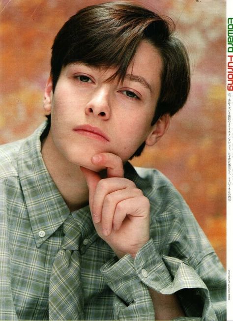 Edward Furlong, Victorian Boy, Detroit Rock City, John Connor, 90s Actors, Gothic Men, Haircut Types, Kids Hair Cuts, Cute Anime Chibi