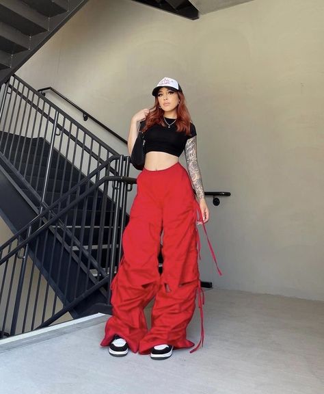 Chic Black Outfits, Red And Black Outfits, Ny Outfits, Spring Trends Outfits, Swaggy Outfits, Baddie Outfits Casual, Alternative Outfits, Red Outfit, Teenage Fashion Outfits