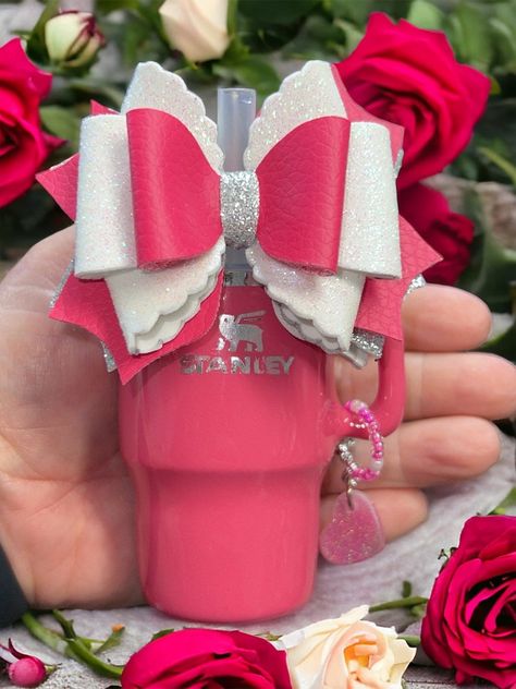 3oz mini Stanley dupe. can be used for espresso or as a shot glass. comes with bow. Mini Stanley, Harry Potter Logo, Kids Outfits Daughters, Paper Clothes, Hello Kitty Baby, Cute Ponytails, Glitter Tumbler Cups, Cow Gifts, Pretty Cups