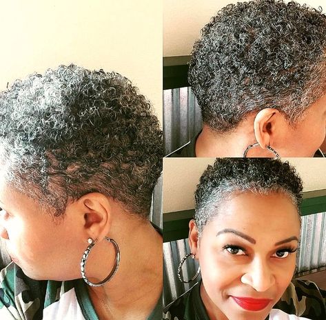 My first real patch of white! Apr2018  #Natural #TWA #SaltAndPepper #GrayHair #Silver #Transition #RubyWoo Tapered Natural Hairstyles, Tapered Twa Hairstyles, Short Gray Hair, Tapered Twa, Hair African American, Twa Styles, Short Natural Haircuts, Short Natural Curly Hair, Hair African