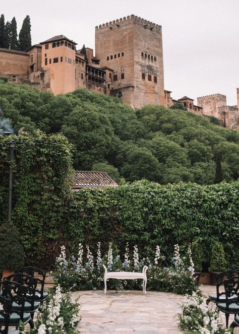 Incredibly Romantic Spanish Wedding in Andalucia – Doncel Alcoba 8 Romantic Spanish Wedding, Latin Inspired Wedding, Mediterranean Wedding, Spanish Wedding, Ethereal Wedding, European Wedding, Blue Florals, Wedding Venue Inspiration, Romantic Scenes