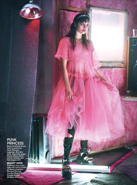 Bad Romance (Teen Vogue) Punk Princess Aesthetic, Pink Shoot, Punk Prom, Disco Dancer, Pink Punk, Prom Dress Trends, Glitter Rosa, Punk Dress, Pink Shop