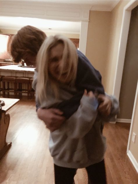 Boy hugging girl. Welcome home. Brother. Brother and sister. Family. Boy Hugging Girl, Brother Sister Pictures, Brother Sister Photos, Brother Pictures, Katie White, Brother And Sister Relationship, Big Brother Little Sister, Sisters Goals, Siblings Goals