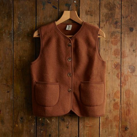 https://mamaowl.net/collections/womens-outerwear/products/siskin-women-s-merino-wool-fleece-vest-deep-rust#about Womens Outerwear, Wool Jackets Women, Wool Waistcoat, Vest For Women, Winter Inspiration, 2024 Outfits, Snow Wear, Woolen Sweaters, Layered Sweater