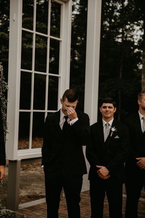 Grooms First Look At Bride Aisle, Groom Seeing Bride Down Aisle, Moody Wedding Pictures, Bride Aisle, Ceremony Shots, Emotional Groom, Dr Wedding, Groom Crying, Bride And Groom First Look