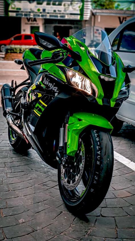 Kawasaki Ninja Bike, Ninja Motorcycle, Ninja Bike, Tmax Yamaha, Kawasaki Motor, Kawasaki Zx10r, Kawasaki Bikes, Image Moto, Мотоциклы Cafe Racers