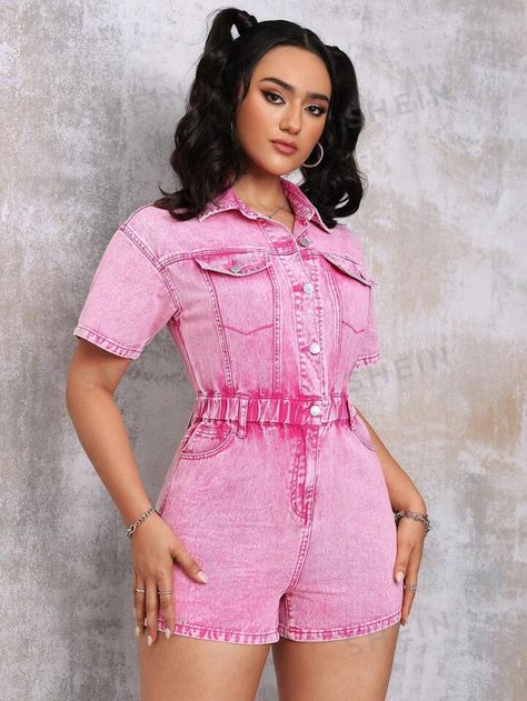 Pink Denim Jumpsuit, Casual Denim Shorts, Jumpsuit Fitted, Outfits Shorts, Y2k Casual, Concert Fashion, Pink Denim, Shein Outfits, Plain Shirt