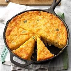 Creole Cornbread, Southern Side Dishes, Cajun Dishes, Cajun Creole Recipes, Cajun Cooking, Louisiana Recipes, Comfort Food Southern, Creole Recipes, Corn Bread Recipe